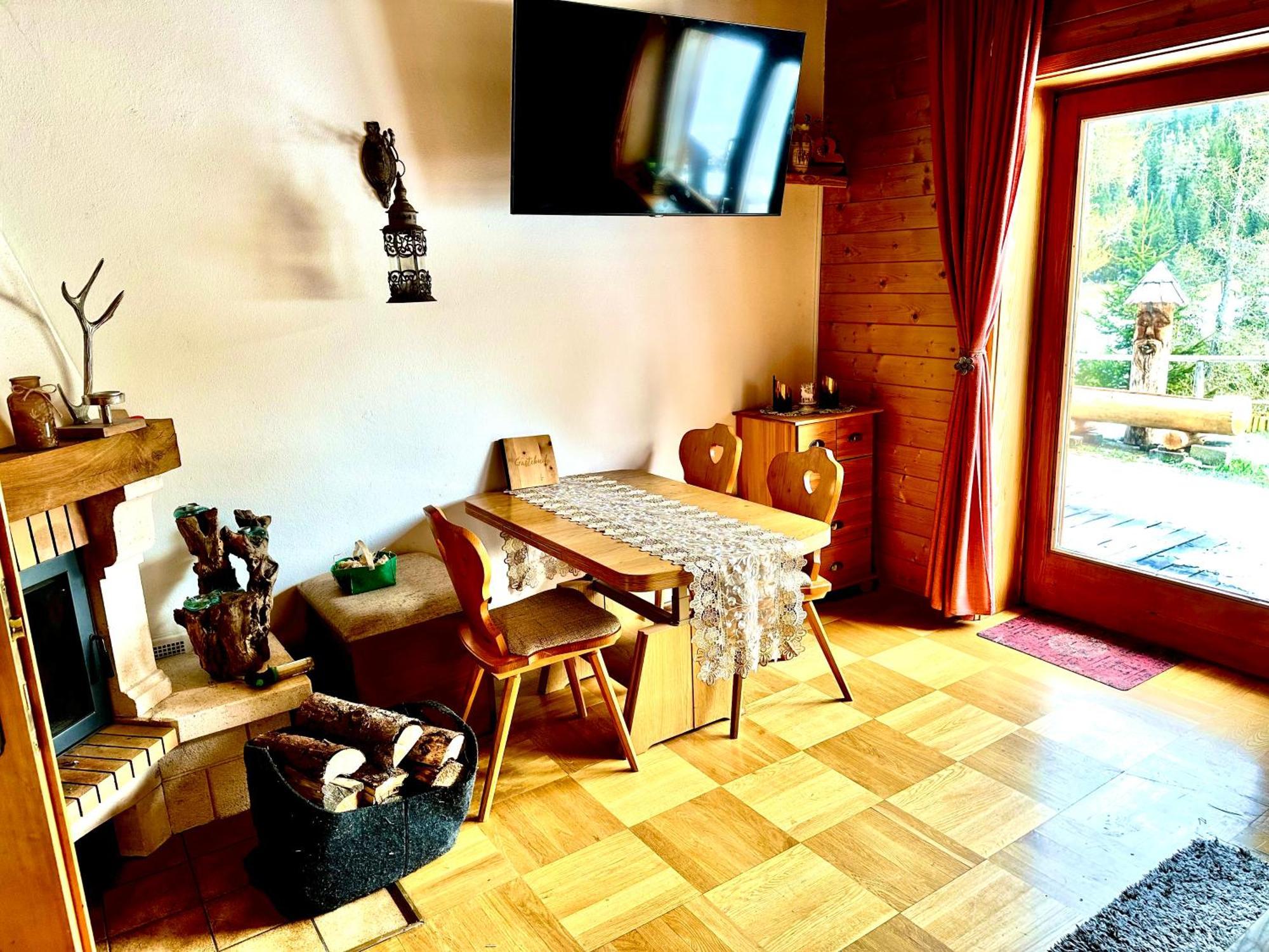 Almhaus Zirbenheim Nicolina Villa Flattnitz Bagian luar foto